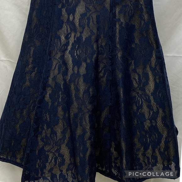 Glow dress NAVY and RED sleeveless low back mermaid lace gown - Picture 5 of 5